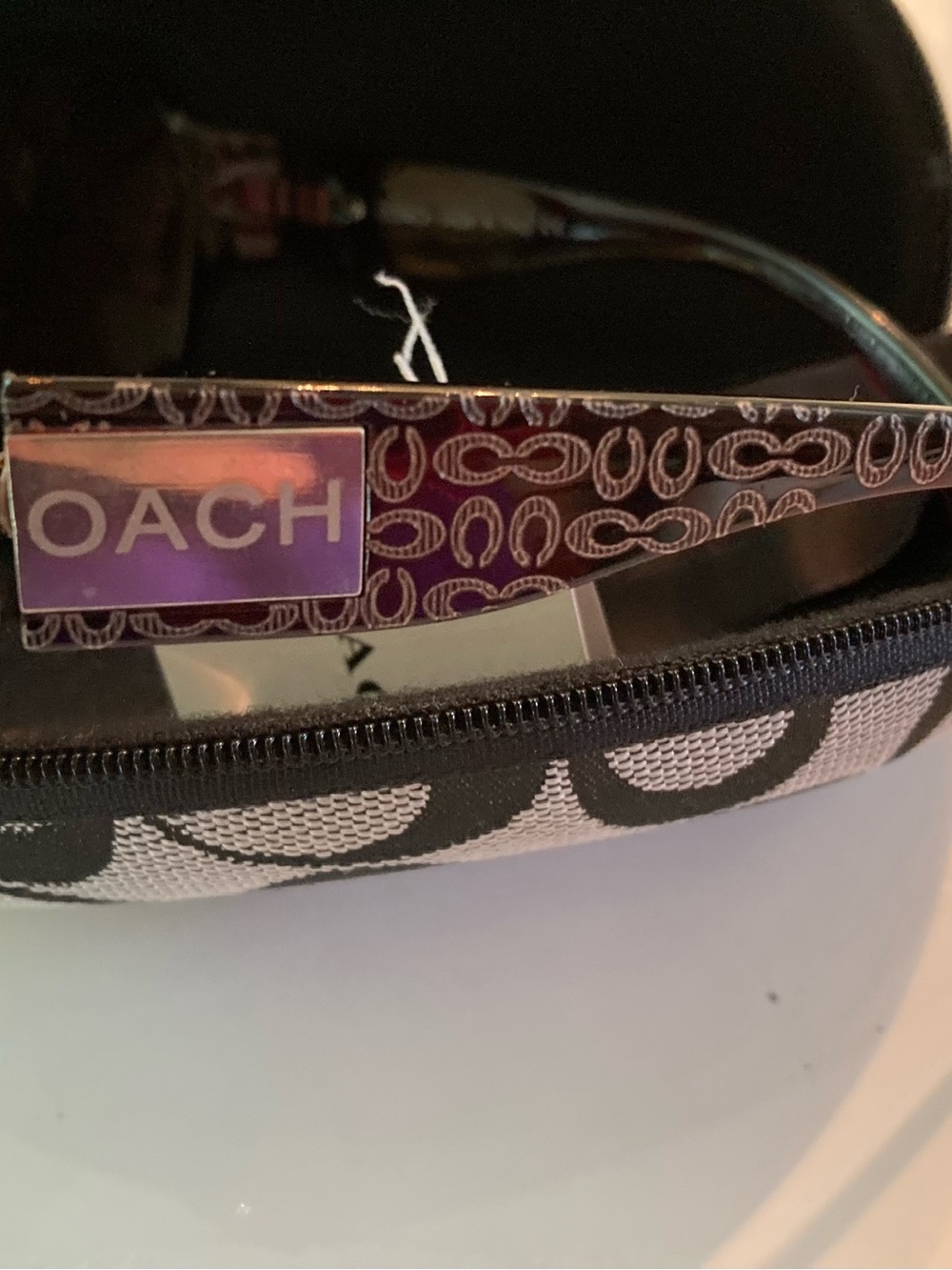 NWT Coach Sunglasses and case, - Picture 6 of 8